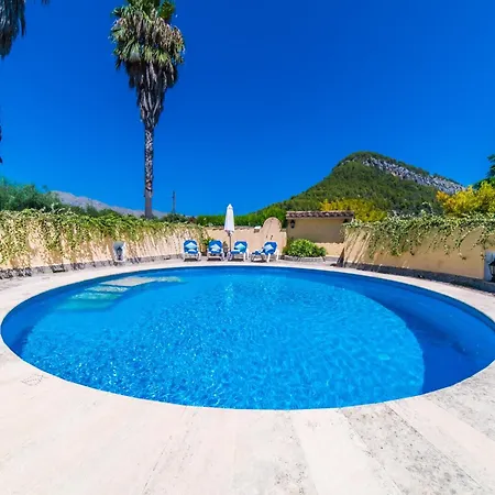 別荘 3-bedroom With Pool ポレンサ